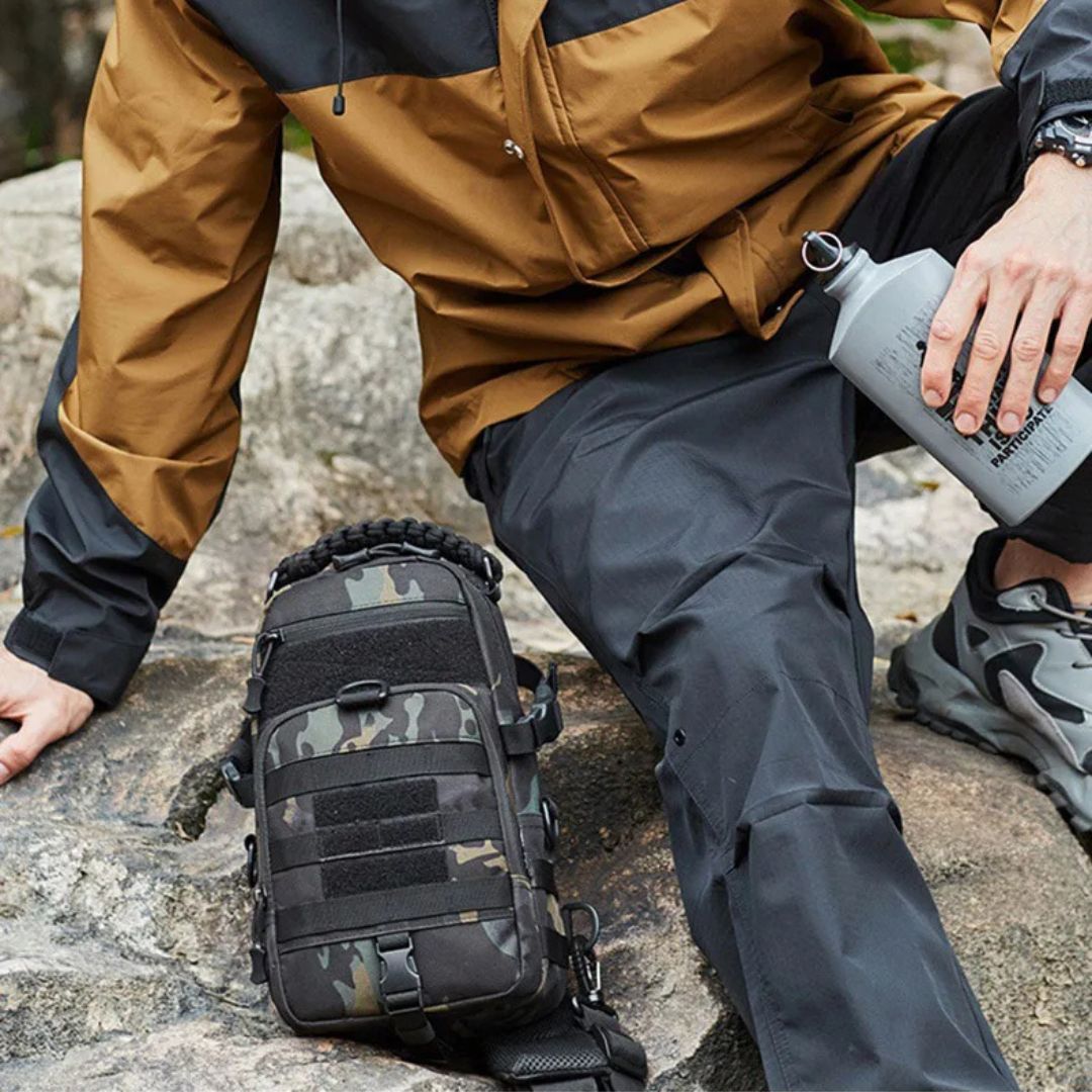 Ultralight and compact chest pocket